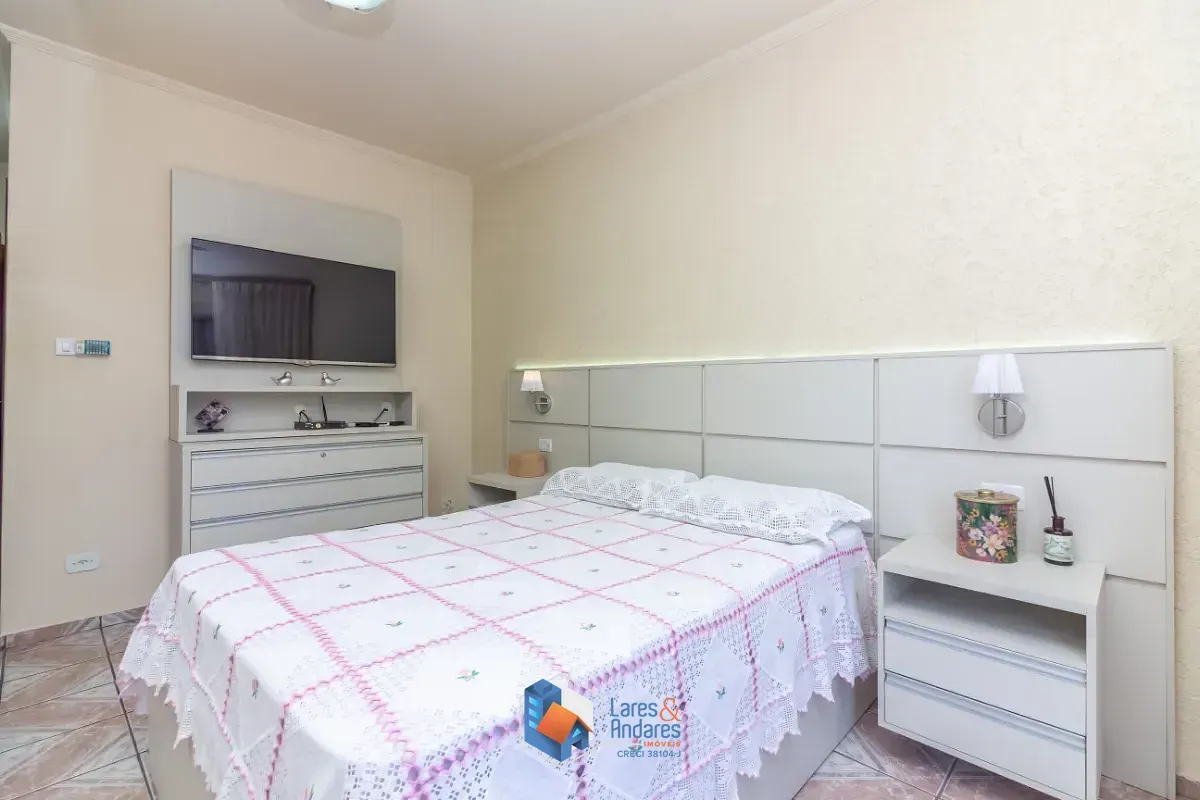 Imagem Sobrado para venda em Chácara São João com 3 quartos, sendo 1 suíte, 150m²