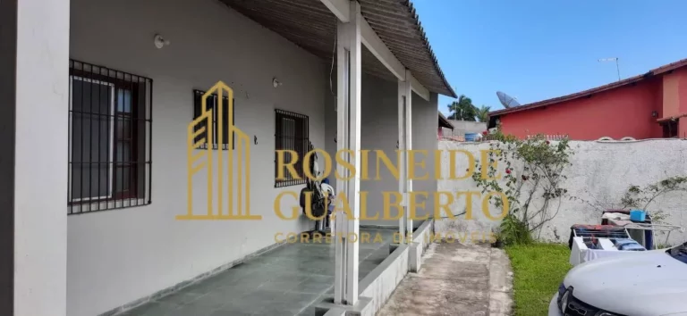 Imagem Duas Casas Térreas na Praia das Palmeiras – Excelente Oportunidade em Carag