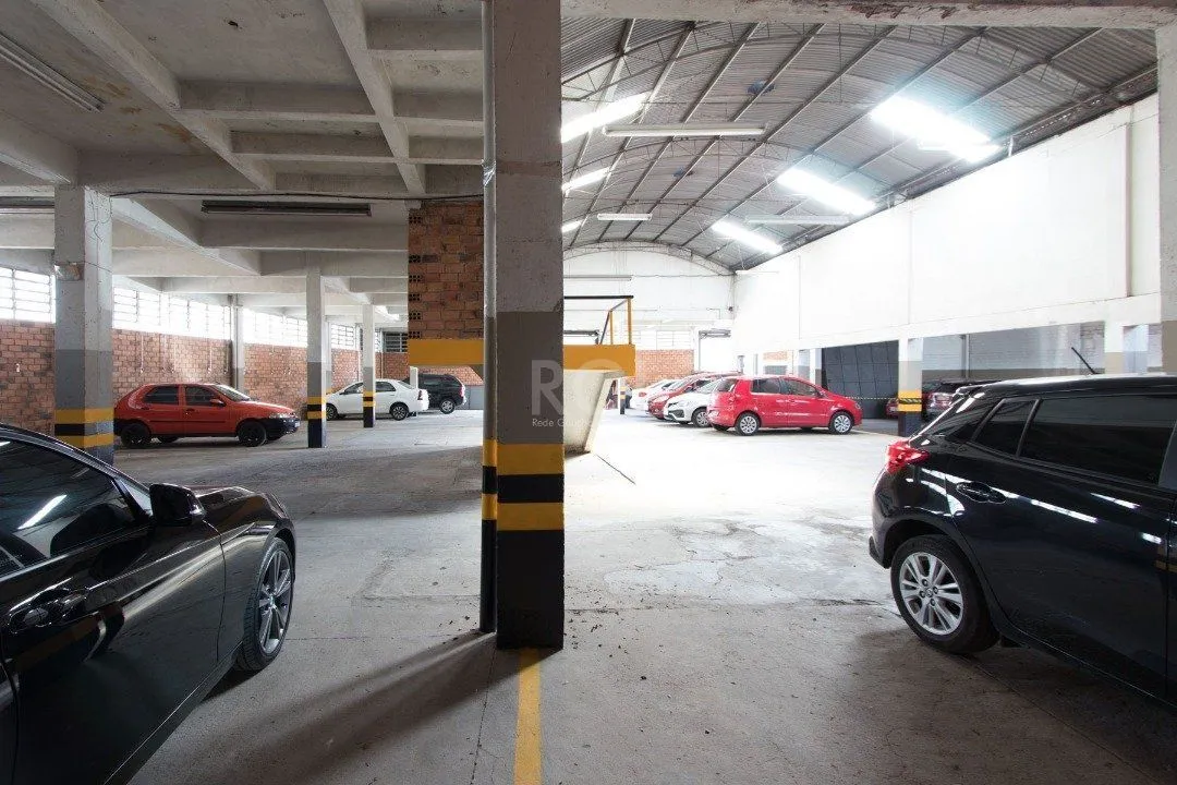Imagem Pavilhão para Venda - 1257.35m², 0 dormitórios, 6 vagas - Floresta