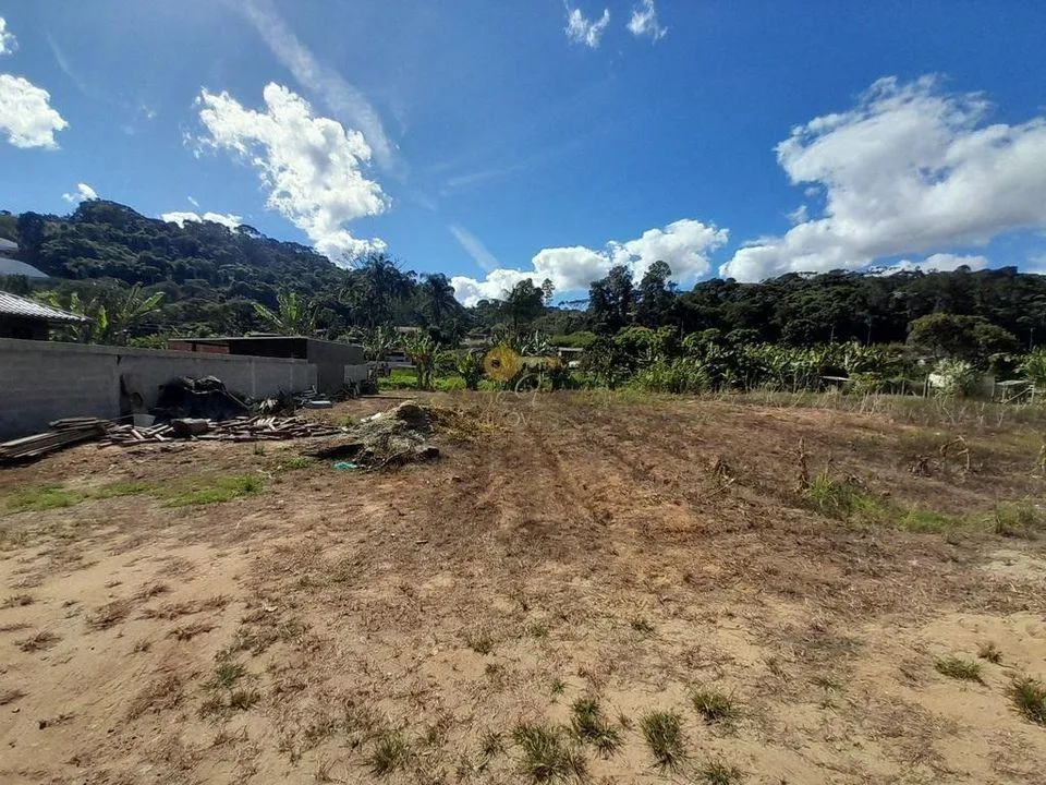 Foto do imóvel Terreno para Venda em Teresópolis / RJ em Estrada Cuiabá