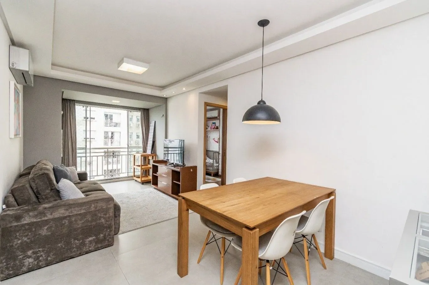 Vende-se apartamento com 2 quartos (1 suíte), 62m² e 1 vaga - Passo da Areia