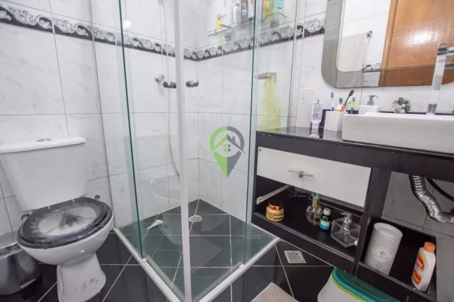 Imagem Casa sobreposta alta duplex com 4 quartos à venda no Campo Grande, em Santos.