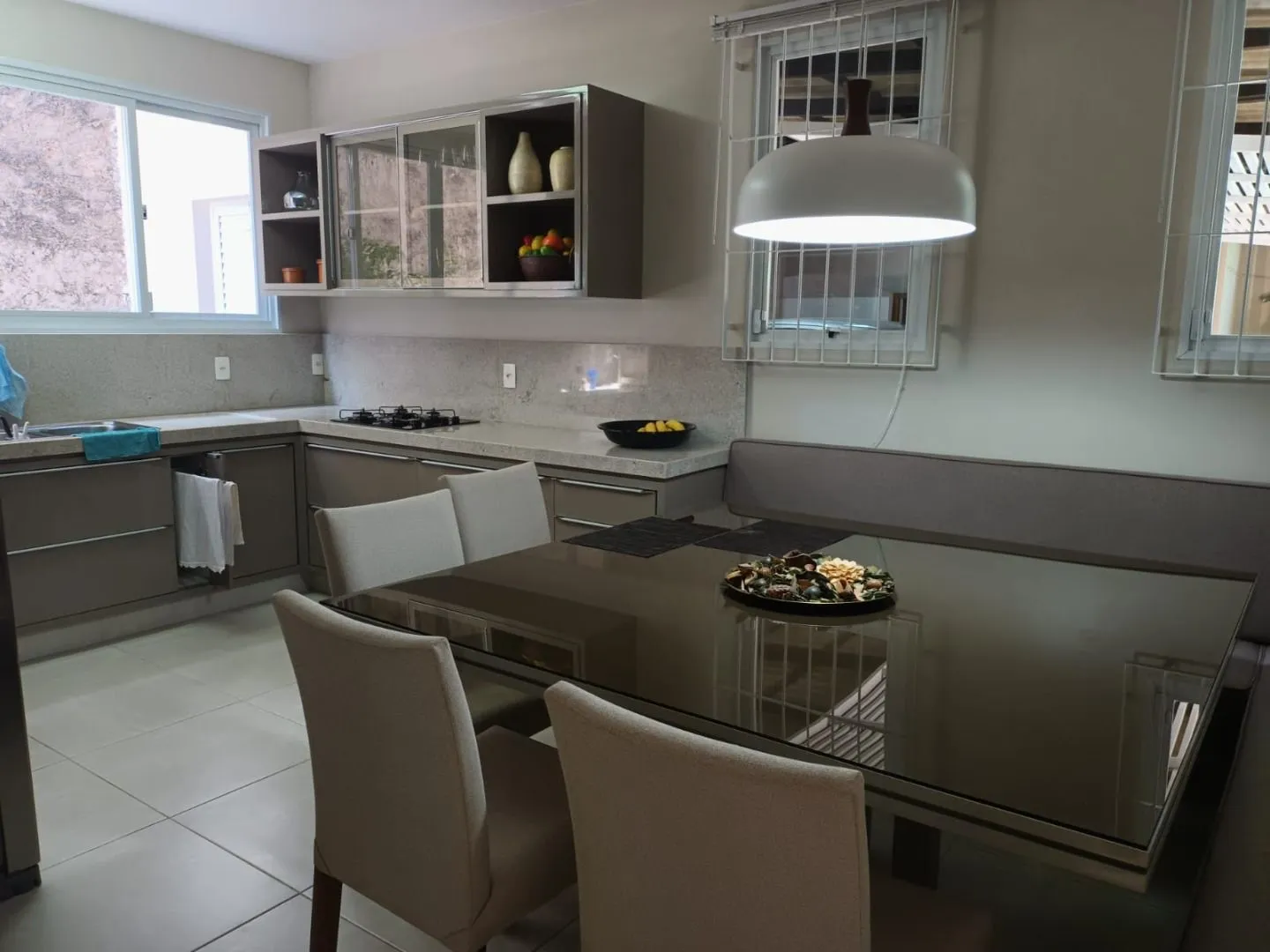 Imagem Casa à venda com 3 quartos , 192m² em Estreito Florianópolis