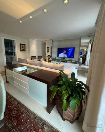 Imagem Excelente apartamento situado no coração de Florianópolis, oferecendo uma combinação única de ...