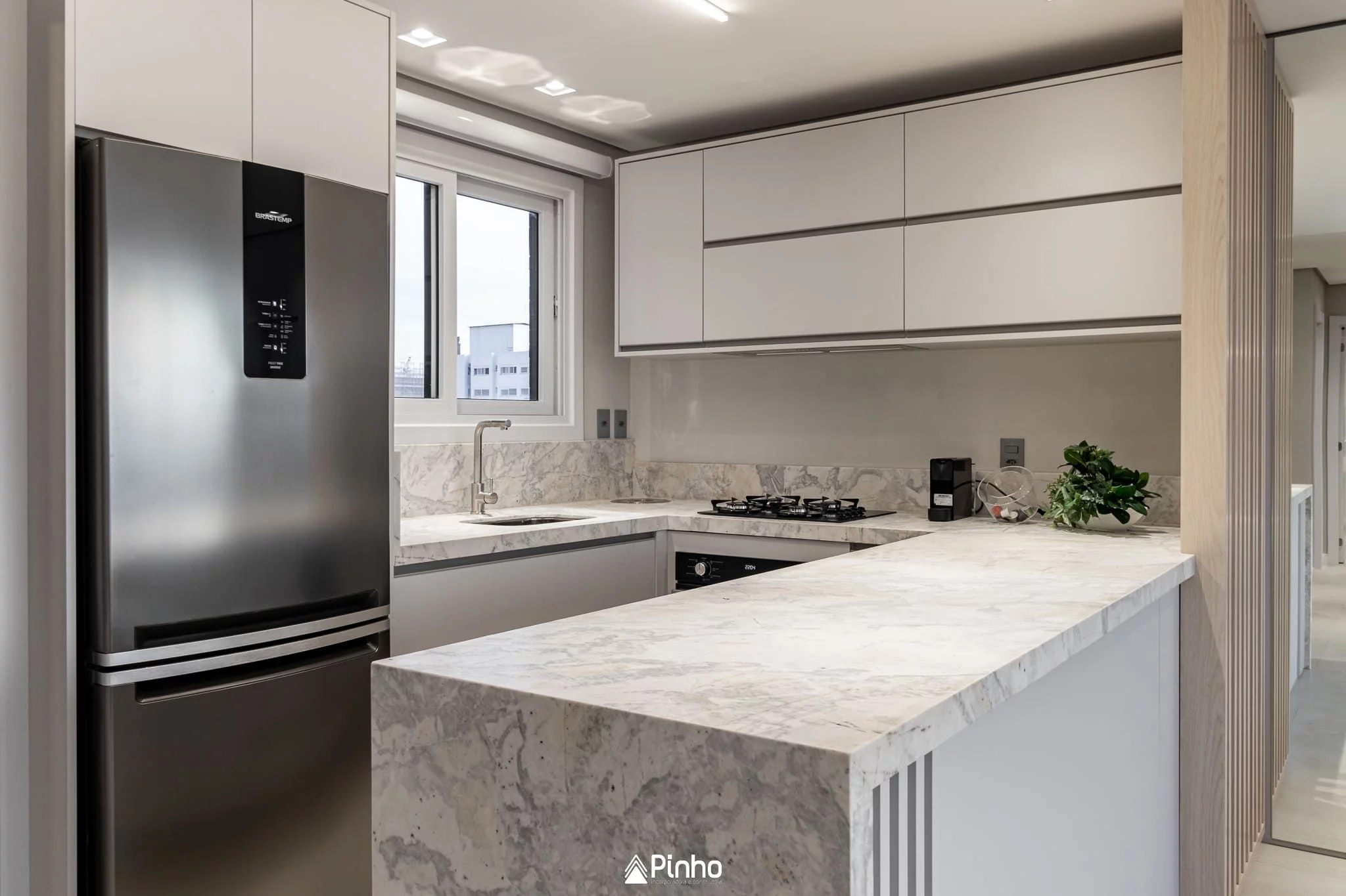 Imagem Apartamento 1 quarto sendo 1 suíte para venda no bairro Predial em Torres