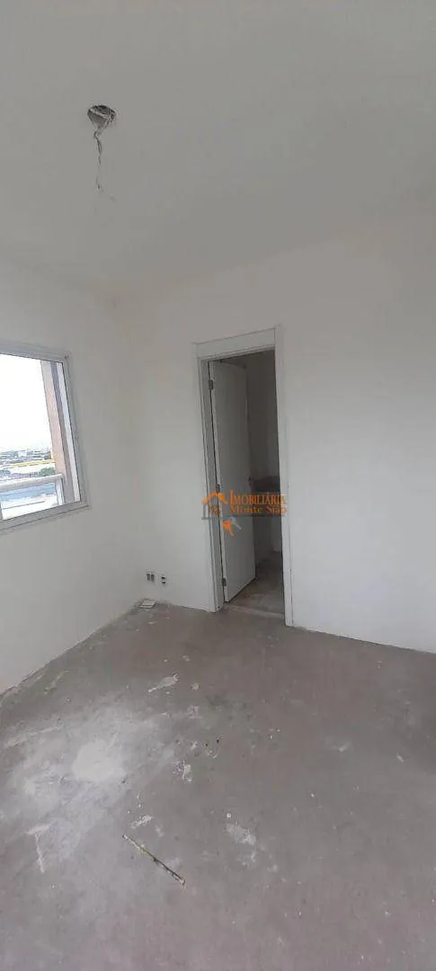 Imagem Apartamento Duplex com 3 dormitórios à venda, 130 m² por R$ 900.000,00 - Vila Endres - Guarulhos/SP