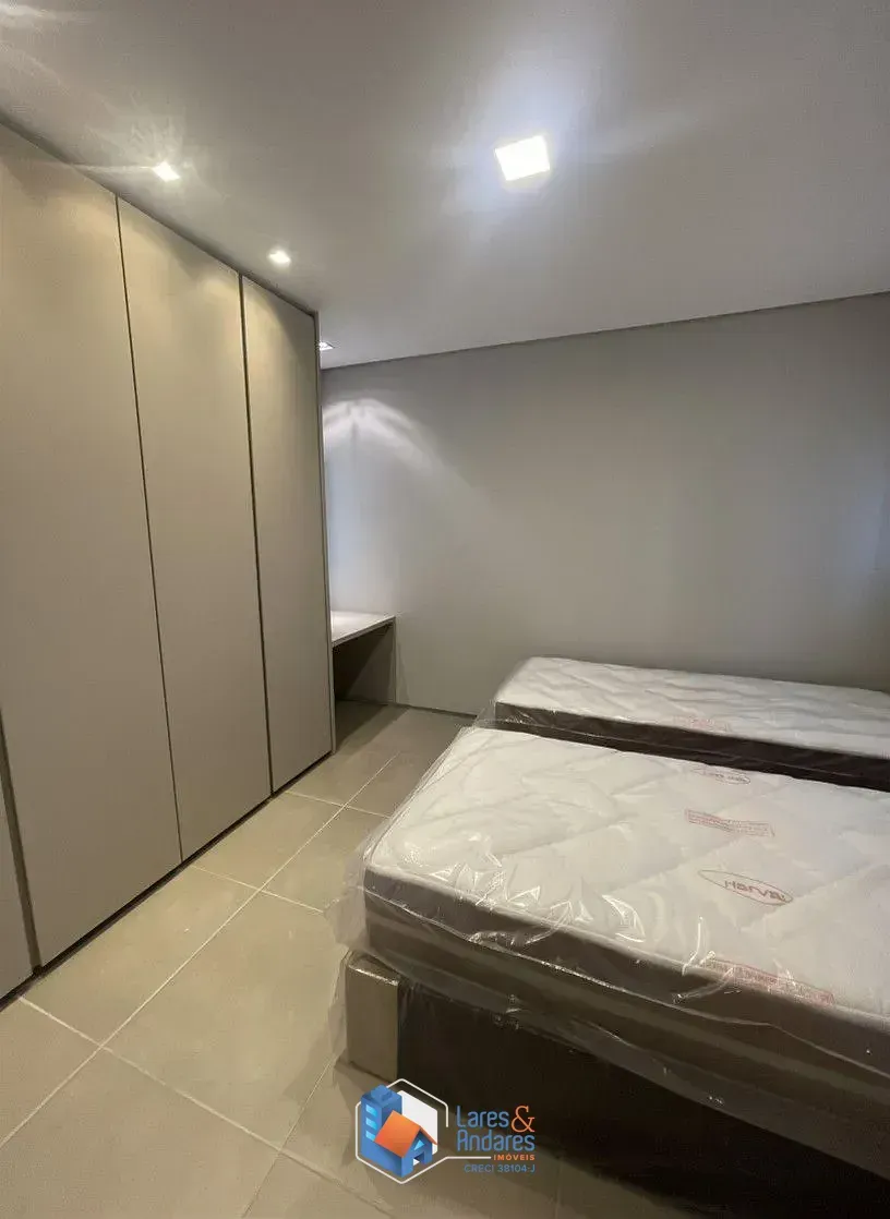 Imagem Duplex para venda em Jardim Paulista com 2 quartos, sendo 2 suítes, 197m²
