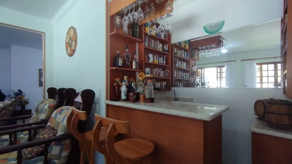 Imagem Casa em Condomínio para Venda em Teresópolis / RJ no bairro Green Valley
