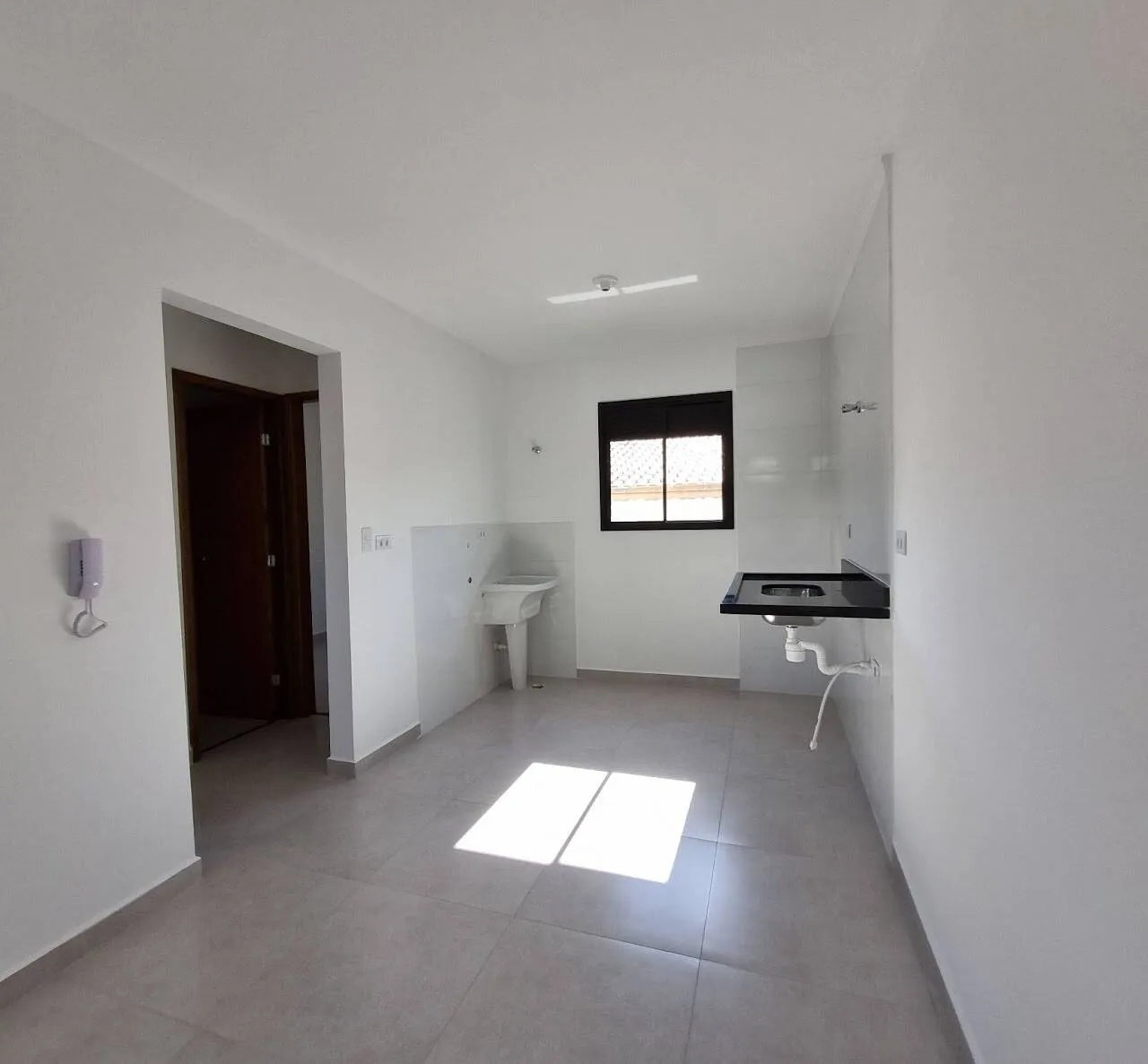 Imagem Apartamento com 2 quartos à venda na Vila Diva.