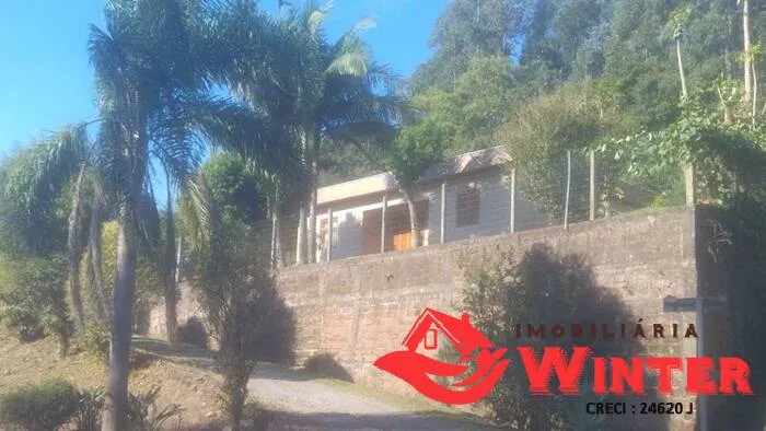 Imagem Bela casa de 4 quartos com 230m² em São Vendelino.