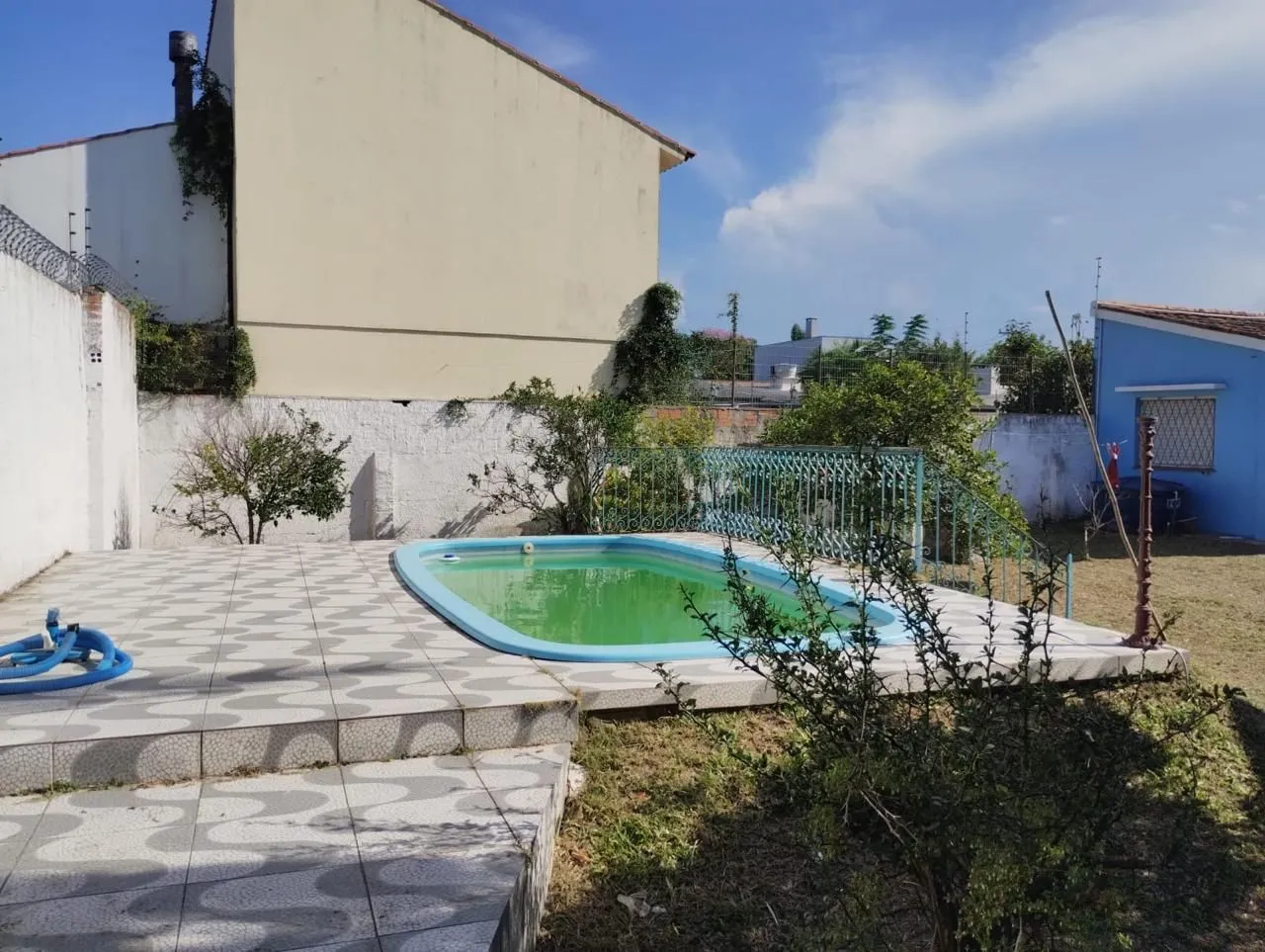 Imagem Casa em terreno amplo na Praia do Laranjal, Pelotas 4 quadras da praia