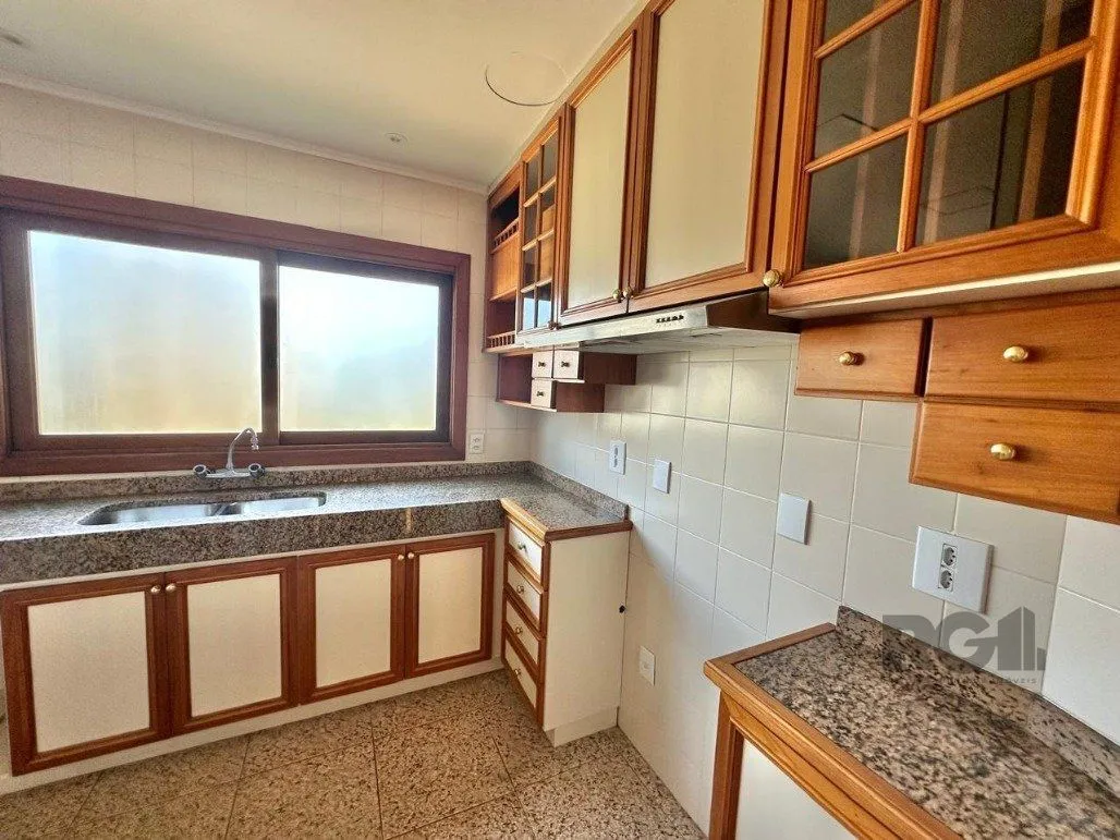 Imagem Apartamento com 4 suítes no Bairro Rio Branco semi-mobiliado com vista 360 graus