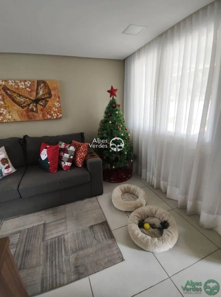 Imagem Vende-se Casa Geminada á 5 minutos da Catedral de Pedra