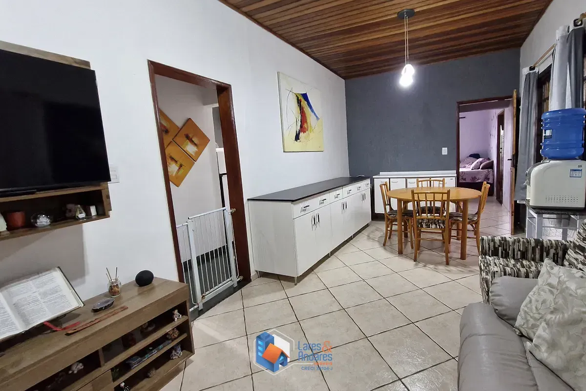 Imagem Casa para venda em Vila Prado com 5 quartos, sendo 2 suítes, 203m²