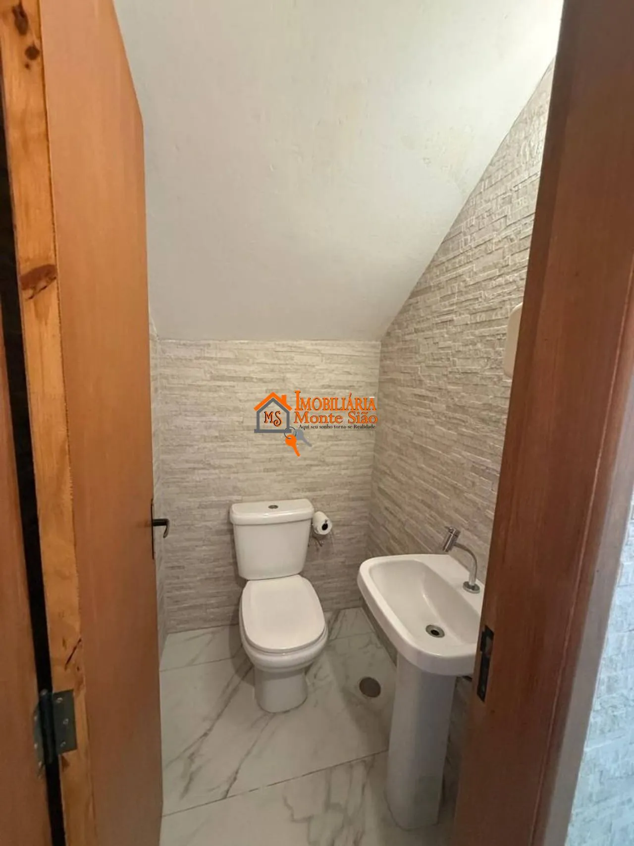 Imagem Sobrado com 2 dormitórios à venda, 180 m² - Vila Maranduba - Guarulhos/SP