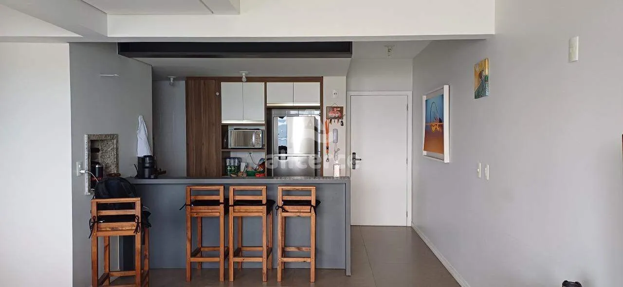 Imagem Cobertura Duplex em Barreiros com Vista Deslumbrante - Preço Reduzido por Tempo Limitado!