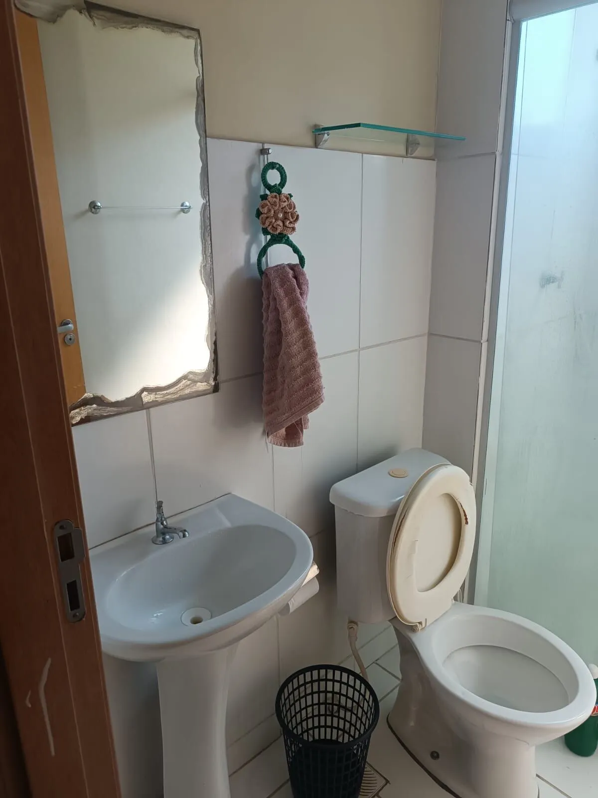 Imagem Apartamento locação e venda mobiliado, condomínio Chapada do Horto