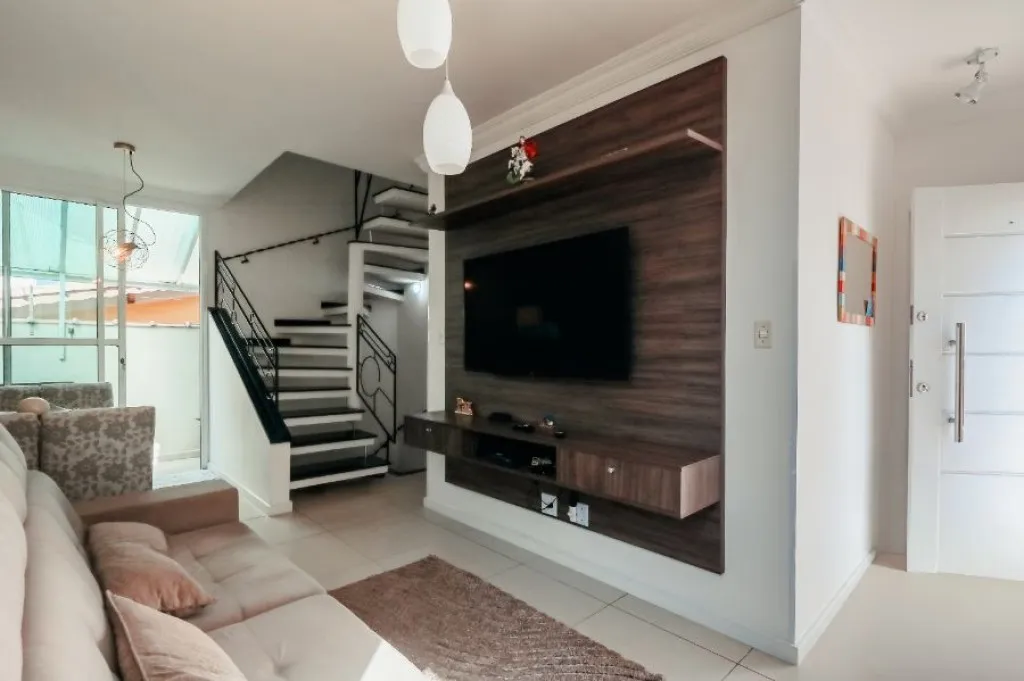 Imagem CASA COM 70,00 m² - AVIAÇÃO - PRAIA GRANDE SP