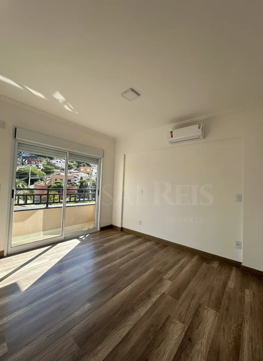 Imagem Apartamento 3 suítes à venda em Centro, Poços de Caldas