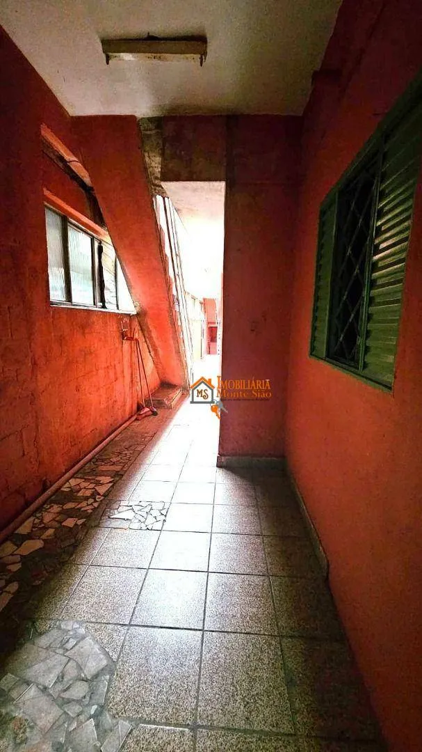 Imagem Sobrado com 6 dormitórios à venda, 355 m² por R$ 440.000,00 - Cidade Parque Alvorada - Guarulhos/SP