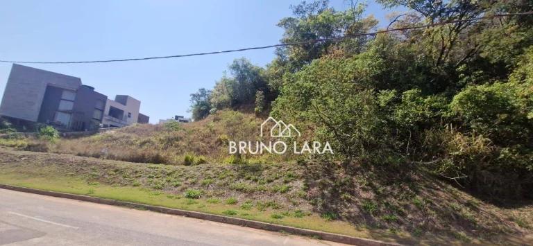 Imagem Terreno disponível para venda no Condomínio Valle da Serra - Vianópolis/MG