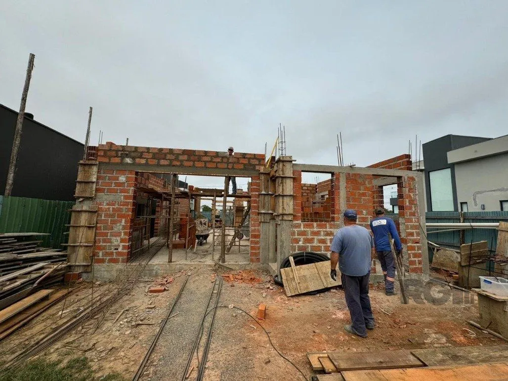 Imagem Casa de Condomínio em Sans Souci