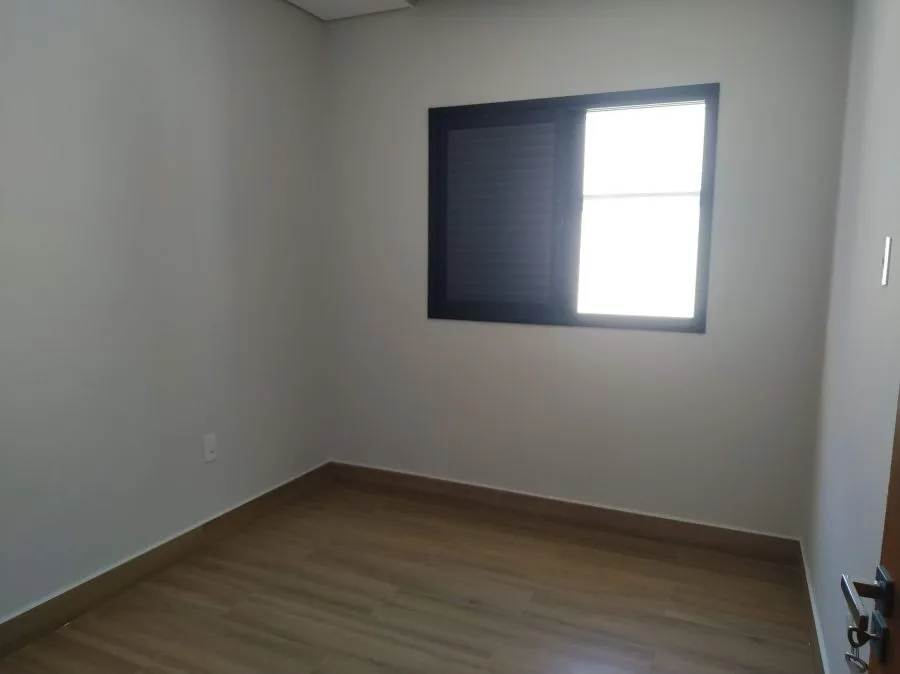 Imagem Casa nova em condomínio fechado em Sorocaba.