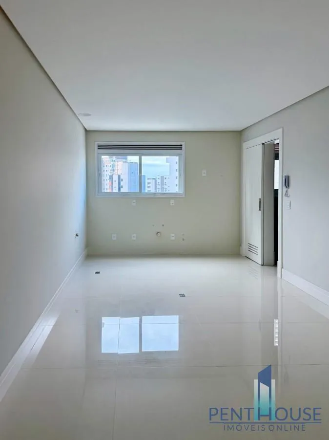 Imagem Apartamento Quadra Mar para Venda em Balneário Camboriú, CENTRO, 3 dormitórios, 3 suítes, 4 banheiros, 2 vagas