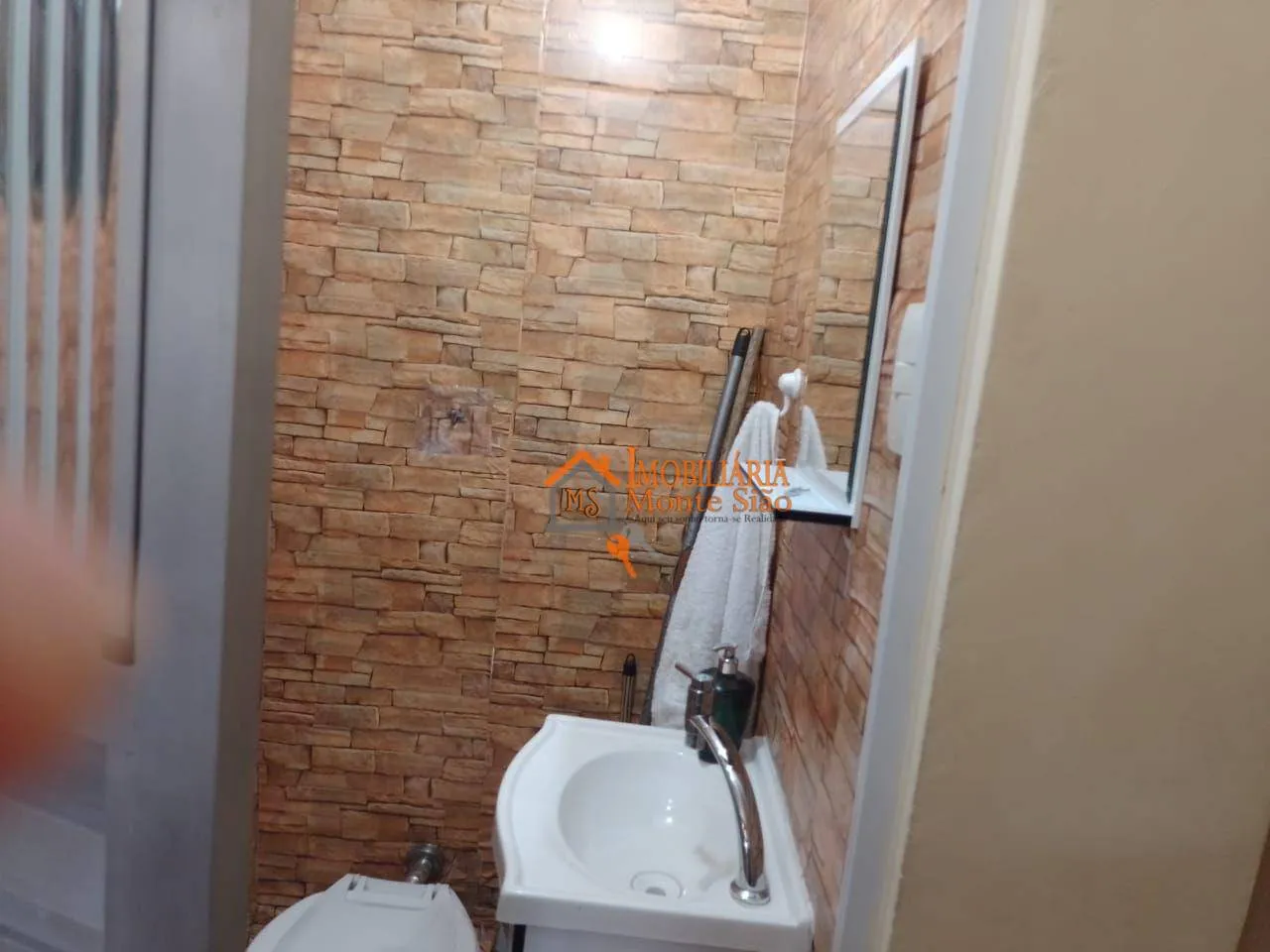 Imagem Casa com 3 dormitórios à venda, 125 m² por R$ 290.000,00 - Conjunto Residencial Haroldo Veloso - Guarulhos/SP