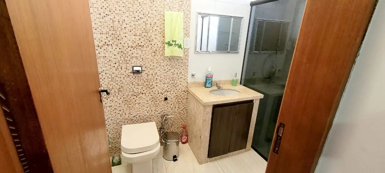 Imagem Sobrado excelente à venda, Parque Residencial Anna Guilhermina Rois Alves, Guaratinguetá, SP
