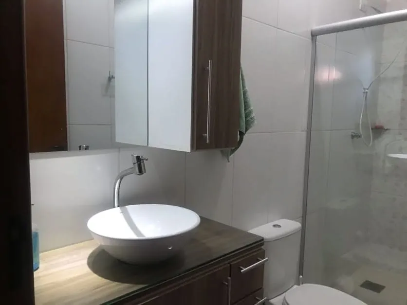Imagem Casa à venda 2 Quartos, 1 Suite, 5 Vagas, 200M², Loteamento Residencial e Comercial Araguaia, Pindamonhangaba - SP