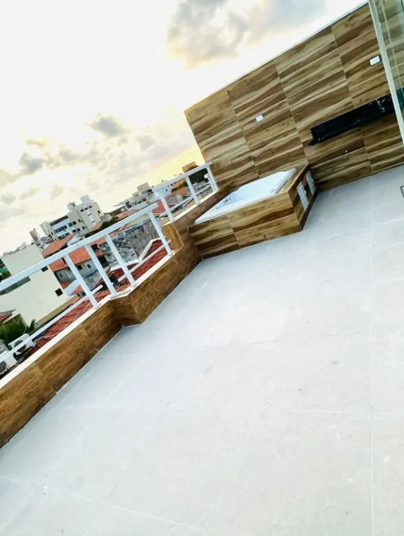 Imagem Apresentamos um exclusivo Loft Cobertura Duplex no Residencial Samburá, perfeito para quem busca conforto, estilo e uma localização privilegiada.