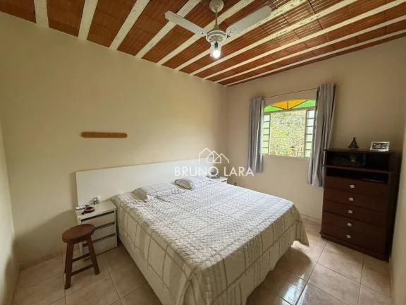 Imagem Casa com 3 dormitórios , 200 m² por R$ 590.000 - A Definir - Igarapé/MG
