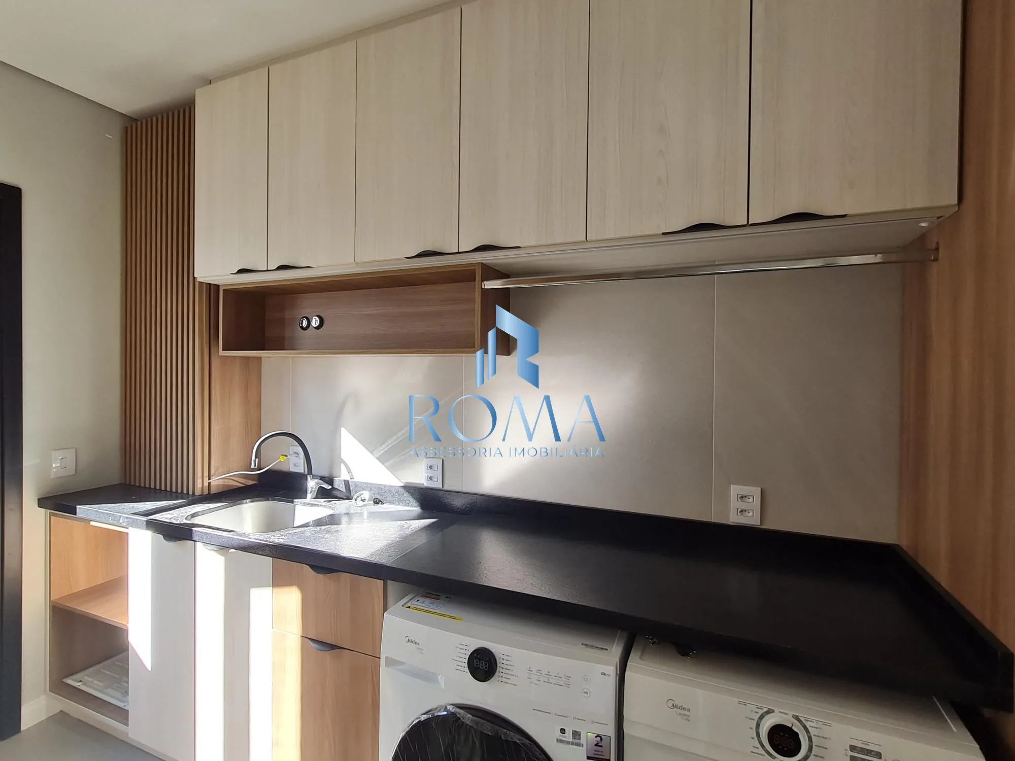 Imagem Casa de Alto Padrão no Condomínio Viareggio | 4 Suítes em Camobi, Santa Maria