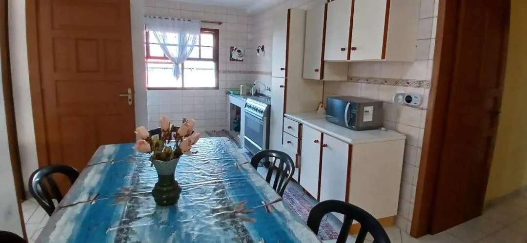 Imagem Imóvel à Venda em Itapoá-SC, Bairro Itapema do Norte - Prédio com 03 Apartamentos Mobiliados