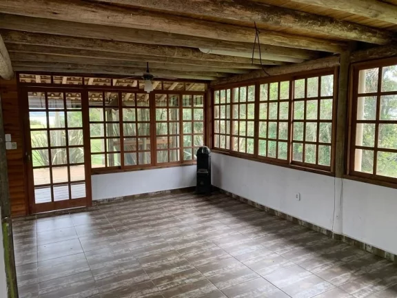 Imagem Casa Espaçosa com Vista para Lagoa em Ibiraquera, Imbituba-SC