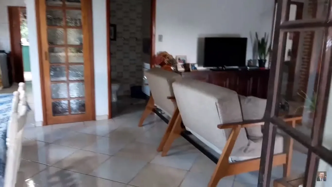 Imagem Casa à venda 3 Quartos, 1 Suite, 3 Vagas, 214M², Borba, Pindamonhangaba - SP