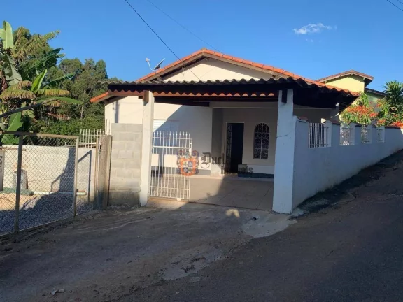 Foto do imóvel Casa com 2 dormitórios à venda por R$ 420.000 - Rodeio - Extrema/Minas Gerais