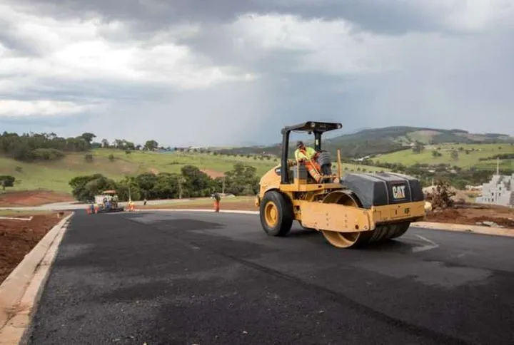 Imagem Terreno à Venda, 300 m² em Bom Retiro - Bragança Paulista