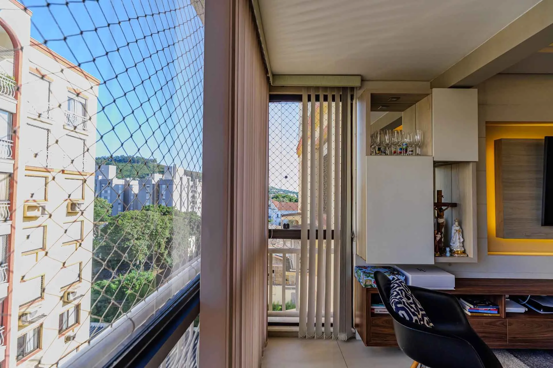 Imagem Apartamento para Venda - 93.43m², 3 dormitórios, sendo 1 suites, 2 vagas - Teresópolis