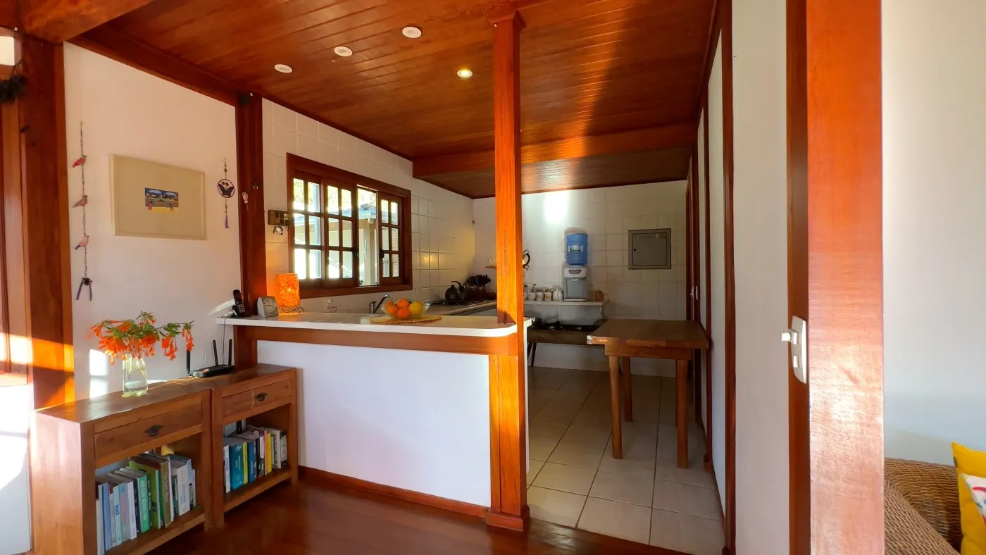 Imagem Casa em Condomínio para Venda em Petrópolis / RJ no bairro Cuiabá