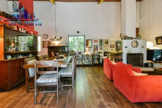 Imagem CASA ESPETACULAR EM TERRENO DE 2.300m² EM CONDOMÍNIO FECHADO.