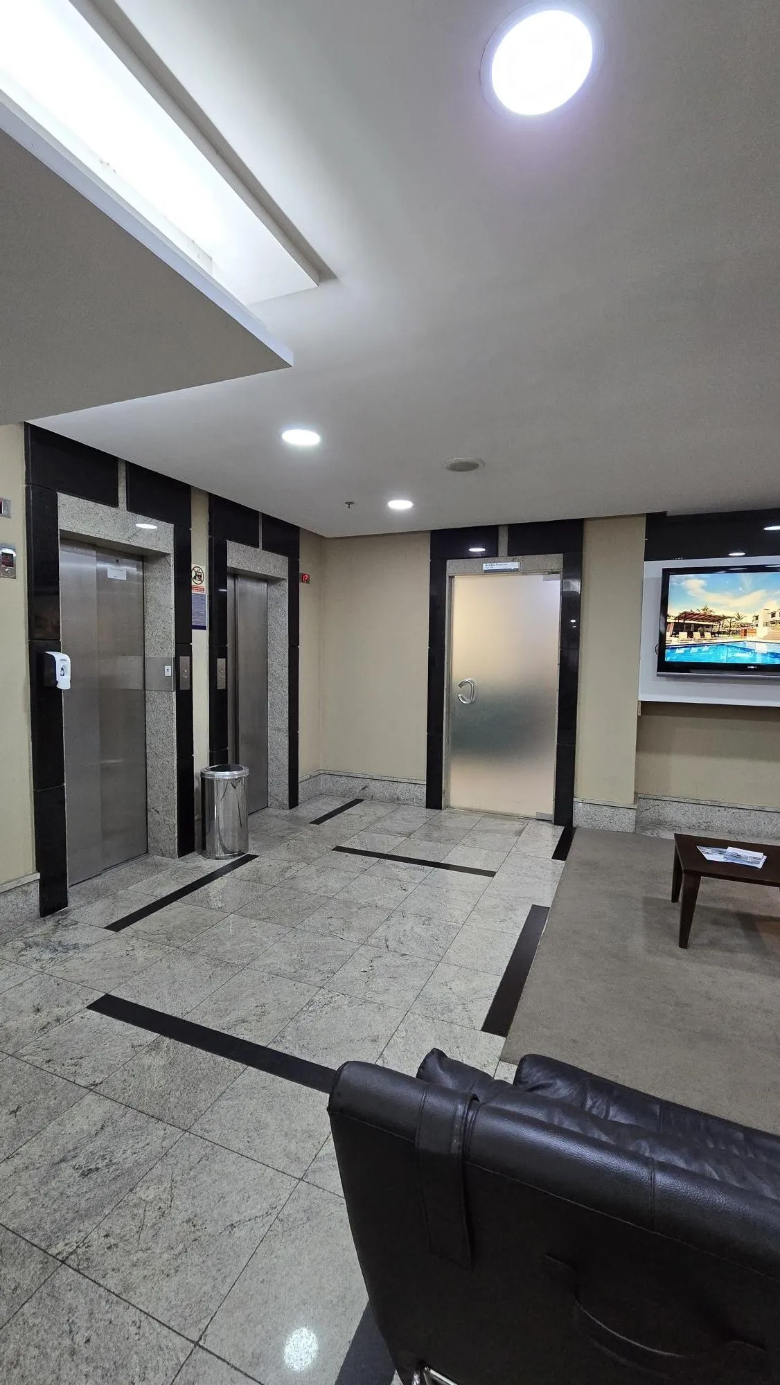 Imagem Flat em frente ao Parcão, na Comendador Caminha.