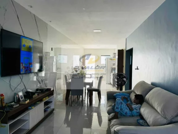 Imagem Vendo Casa em excelente localização com 131m², 02 Quartos (sendo 01 suíte), 01 Vaga
