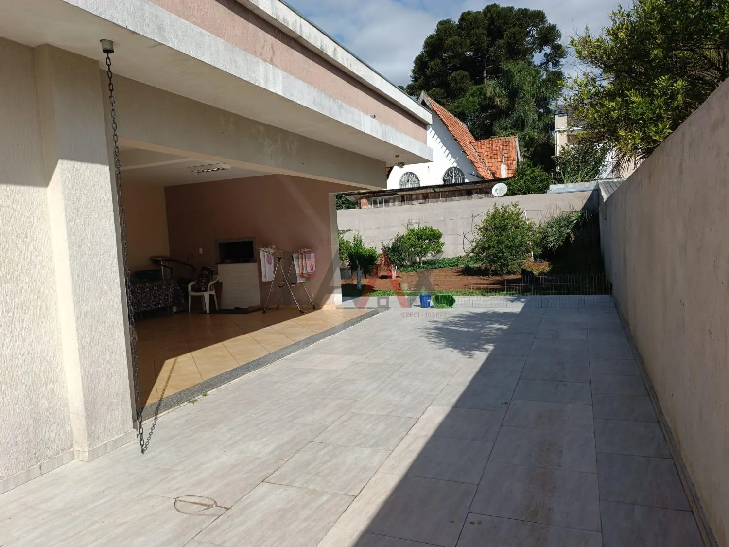 Imagem Linda casa em Bairro Privilegiado da cidade, com amplo terreno, DOS ESTADOS GUARAPUAVA PR