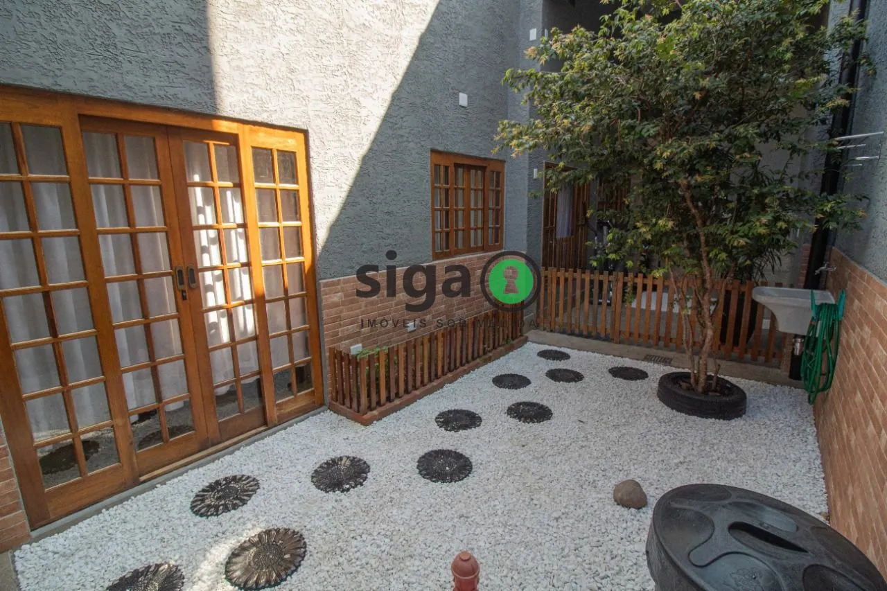 Imagem Casa Sobrado com 3 suítes, 225m² - 2 vaga garagem, Santo Amato - São Paulo/SP