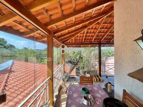 Imagem Cond. Paineiras II - Impecável! 3 suítes, piscina, gourmet, salão e VISTA!