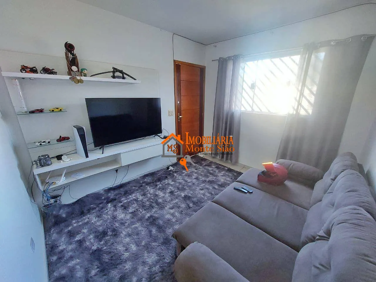 Foto do imóvel Sobrado com 2 dormitórios à venda, 100 m² por R$ 500.000,00 - Parque Piratininga - Itaquaquecetuba/SP