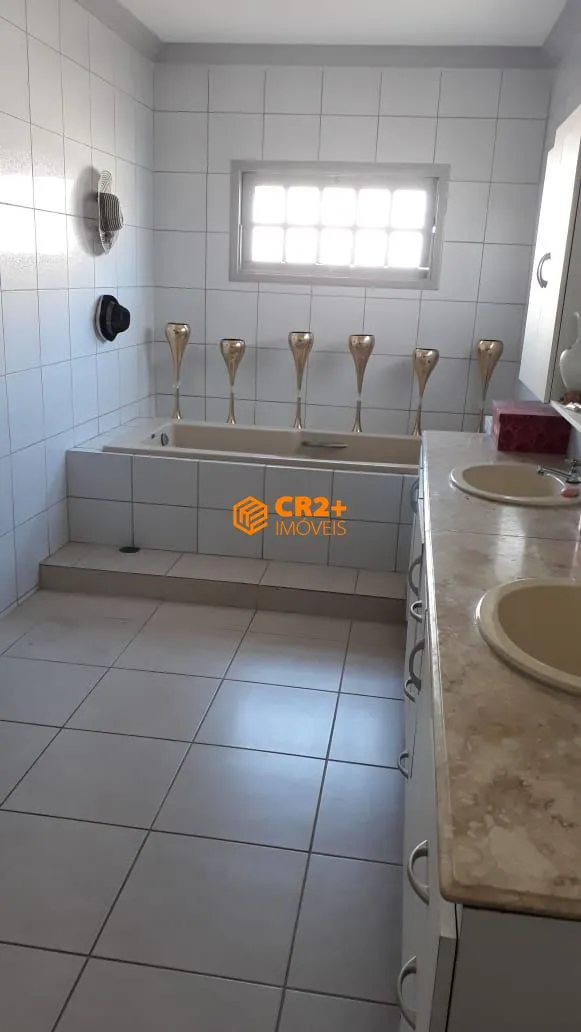 Imagem Casa com 1298m² com 5 Quartos todos Suítes em Piedade.