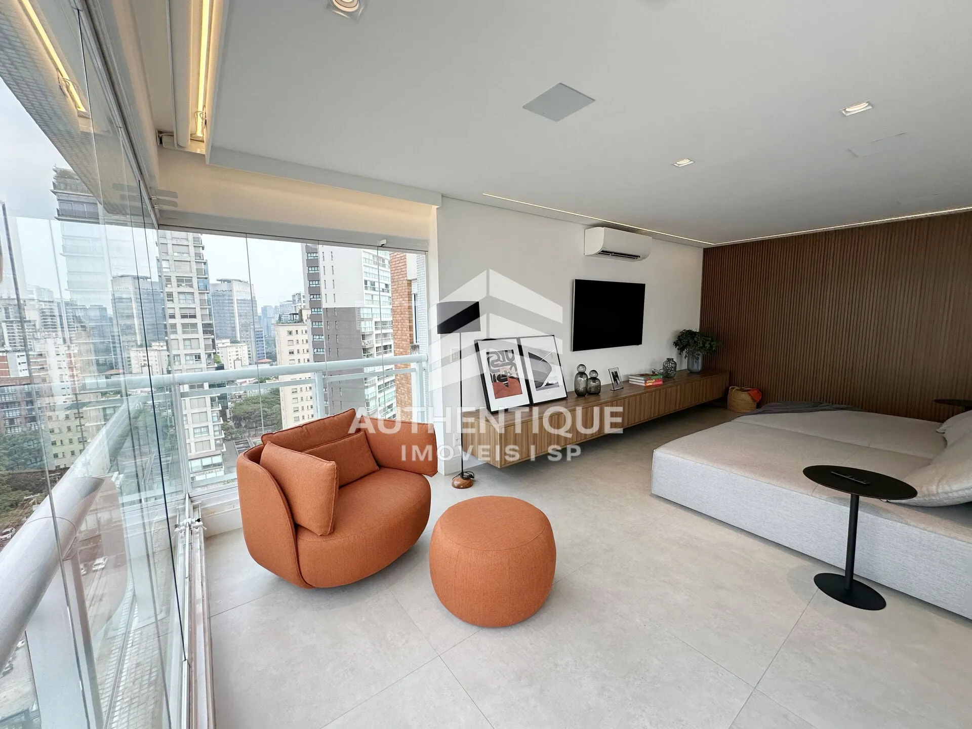 Imagem TIREE ITAIM BIBI - Apartamento no bairro Itaim Bibi à venda